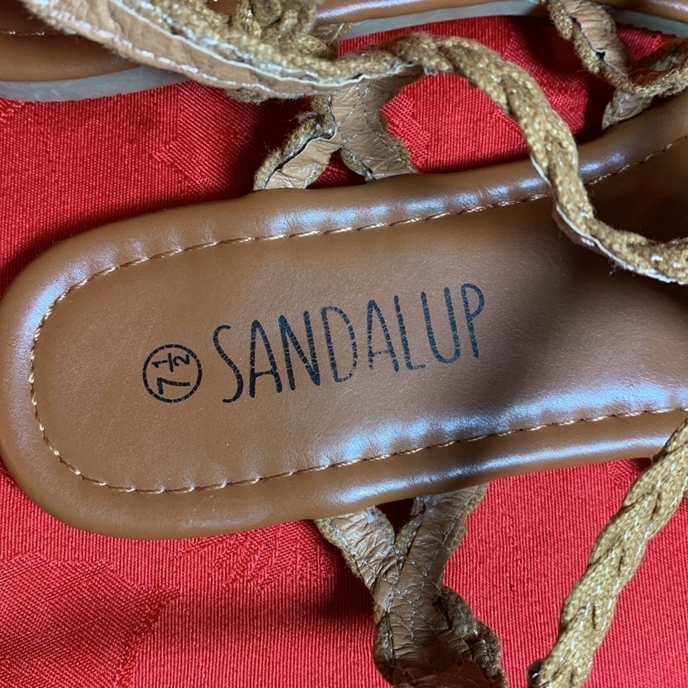 Summer Sandals Two pairs fit like women’s size 8 white slip on, beige buckle up - Picture 8 of 10